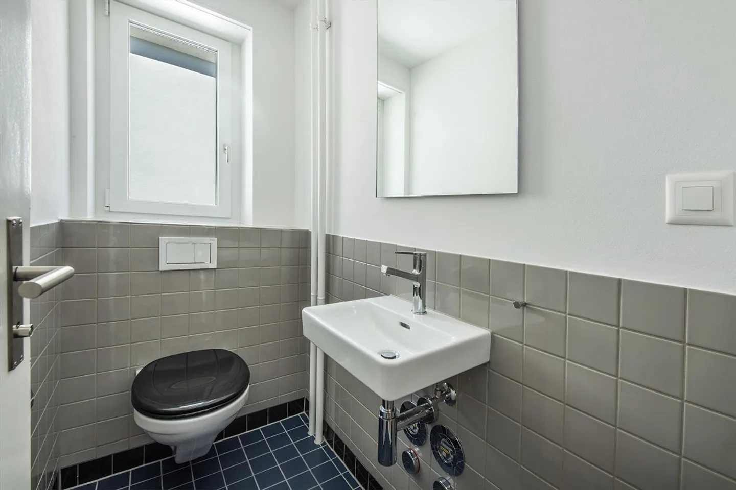Appartamento moderno con 3 camere in un quartiere residenziale popolare - Foto 9 di 9