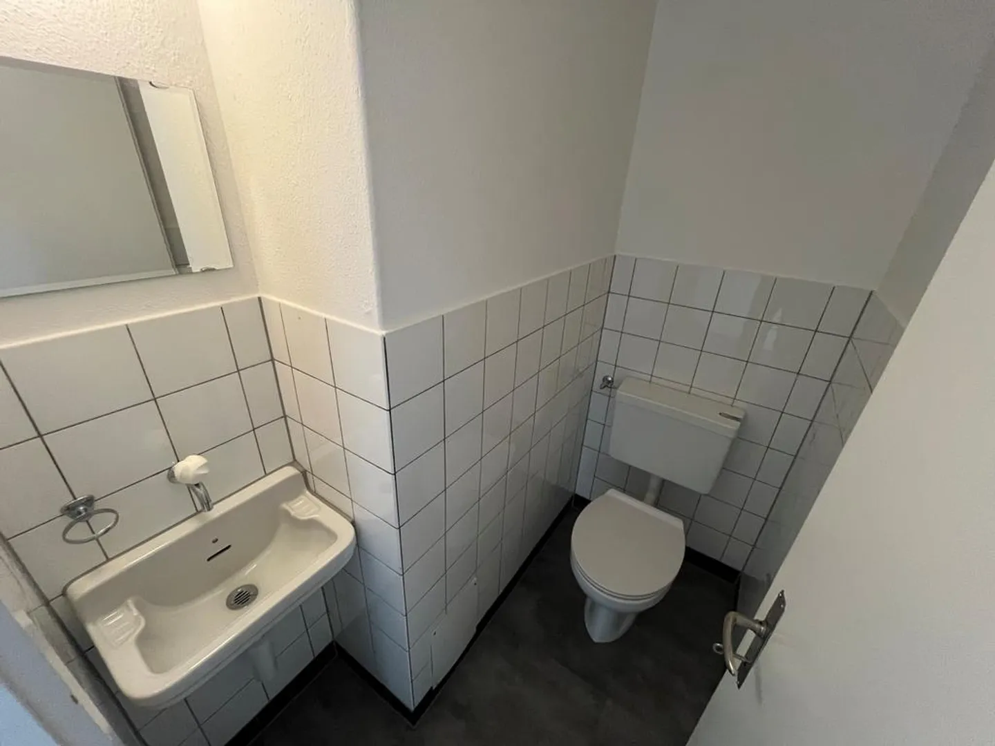Appartement 4 pièces dans un emplacement calme directement près de la piscine Weiermatt - Photo 9 sur 10