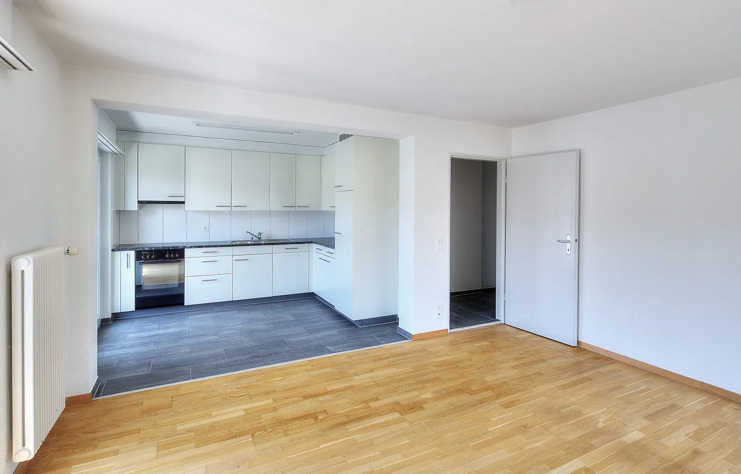 Helle 3-Zimmer-Wohnung - Foto 3 von 4