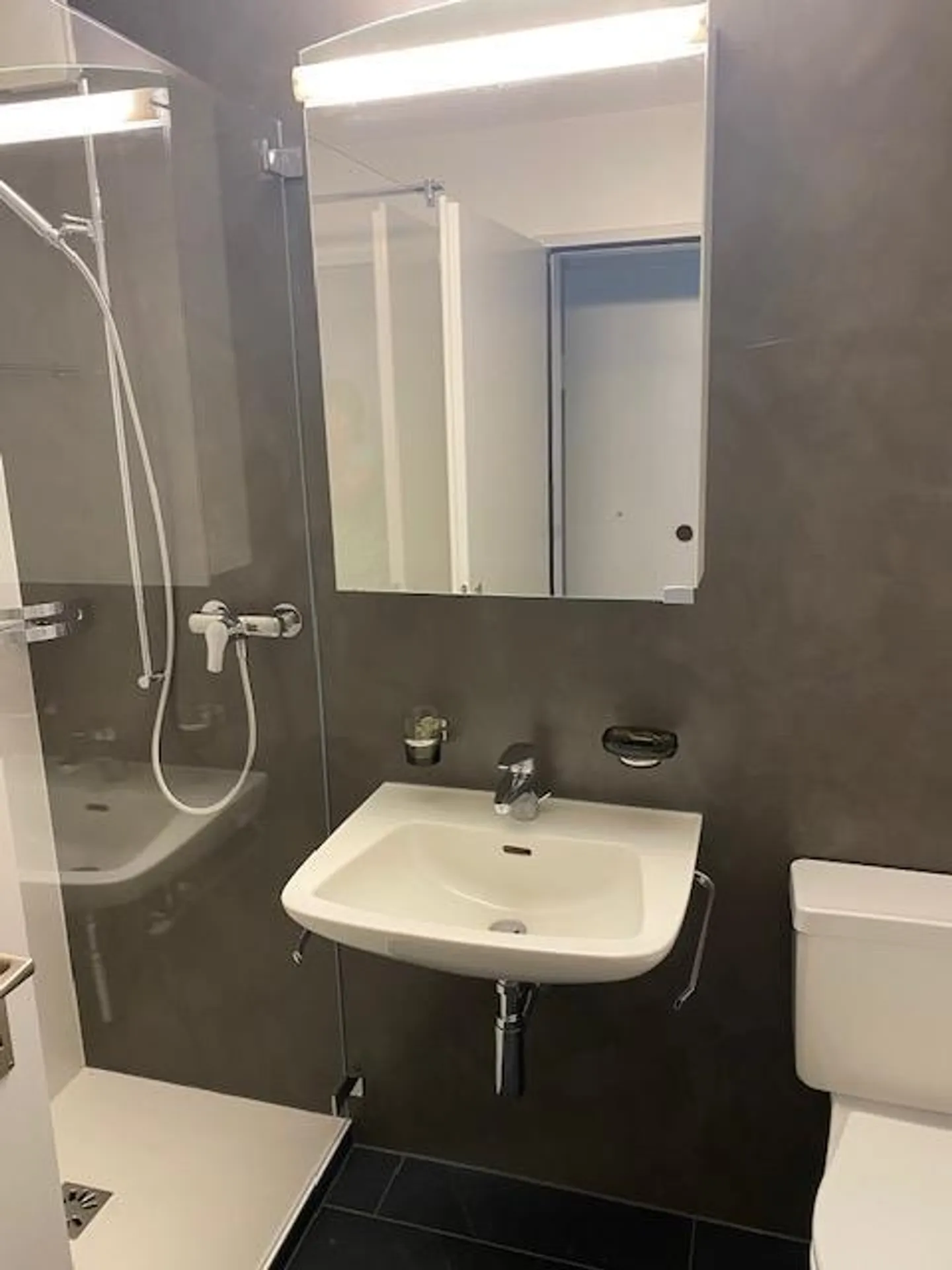Moderne 1,5 Zimmer-Wohnung - Foto 4 von 6