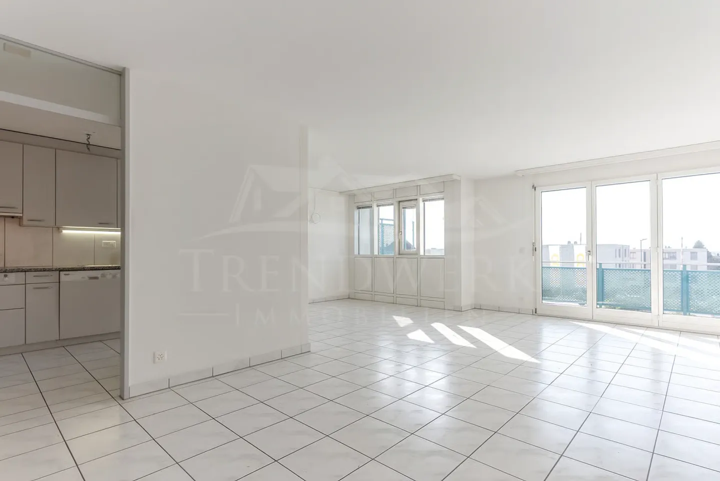 Familienfreundliche 4½-Zimmer-Wohnung im Eigentumsstandard in Kerzers - Foto 2 di 13