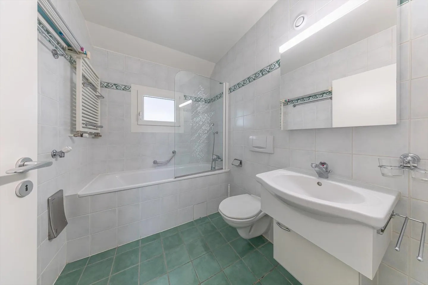 Attic 6 rooms - Photo 7 of 11