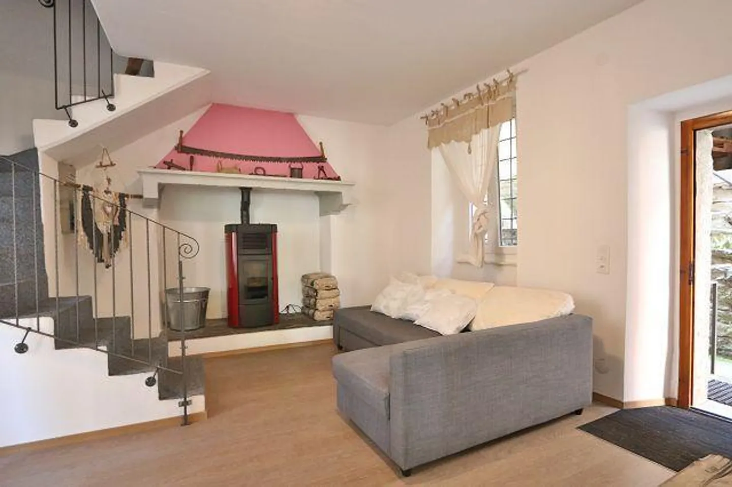 Charming Duplex in Malvaglia - Photo 2 of 13