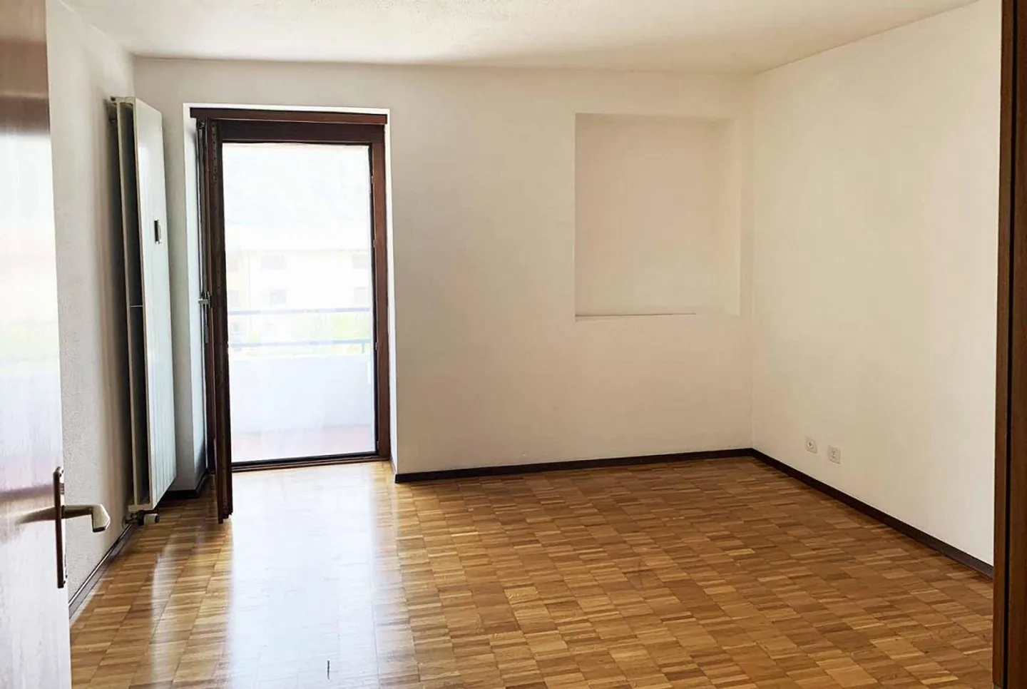2,5-ZIMMER-WOHNUNG MIT BALKON IN AGNO MONDONICO - Foto 5 von 11