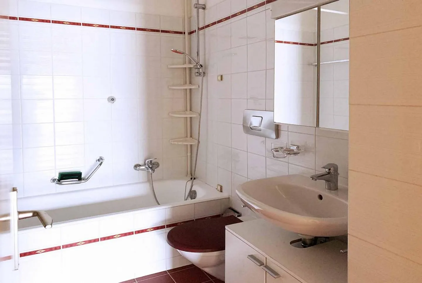 2,5-ZIMMER-WOHNUNG MIT BALKON IN AGNO MONDONICO - Foto 7 von 11