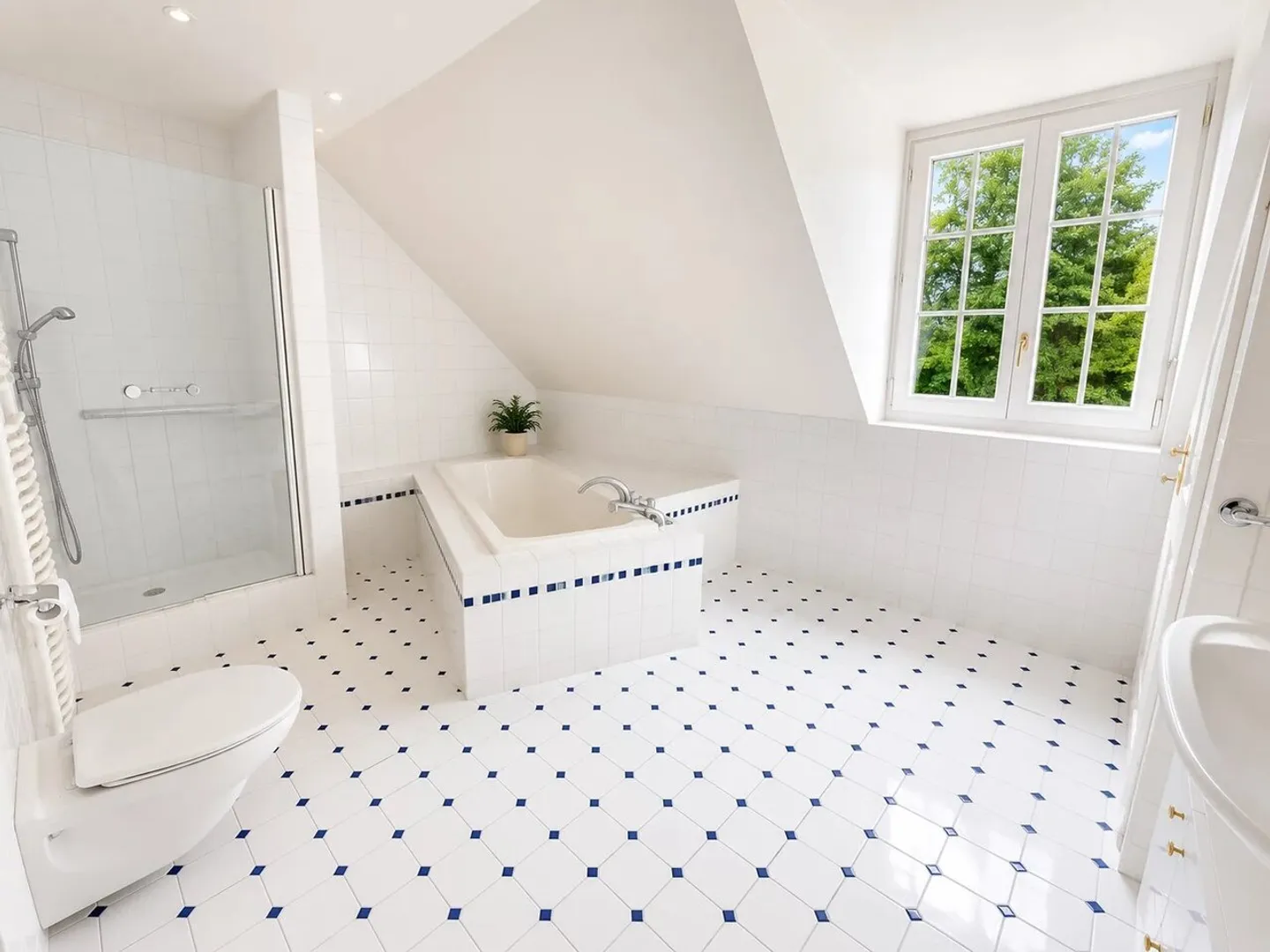Charming Villa in Lausanne - Photo 9 of 9