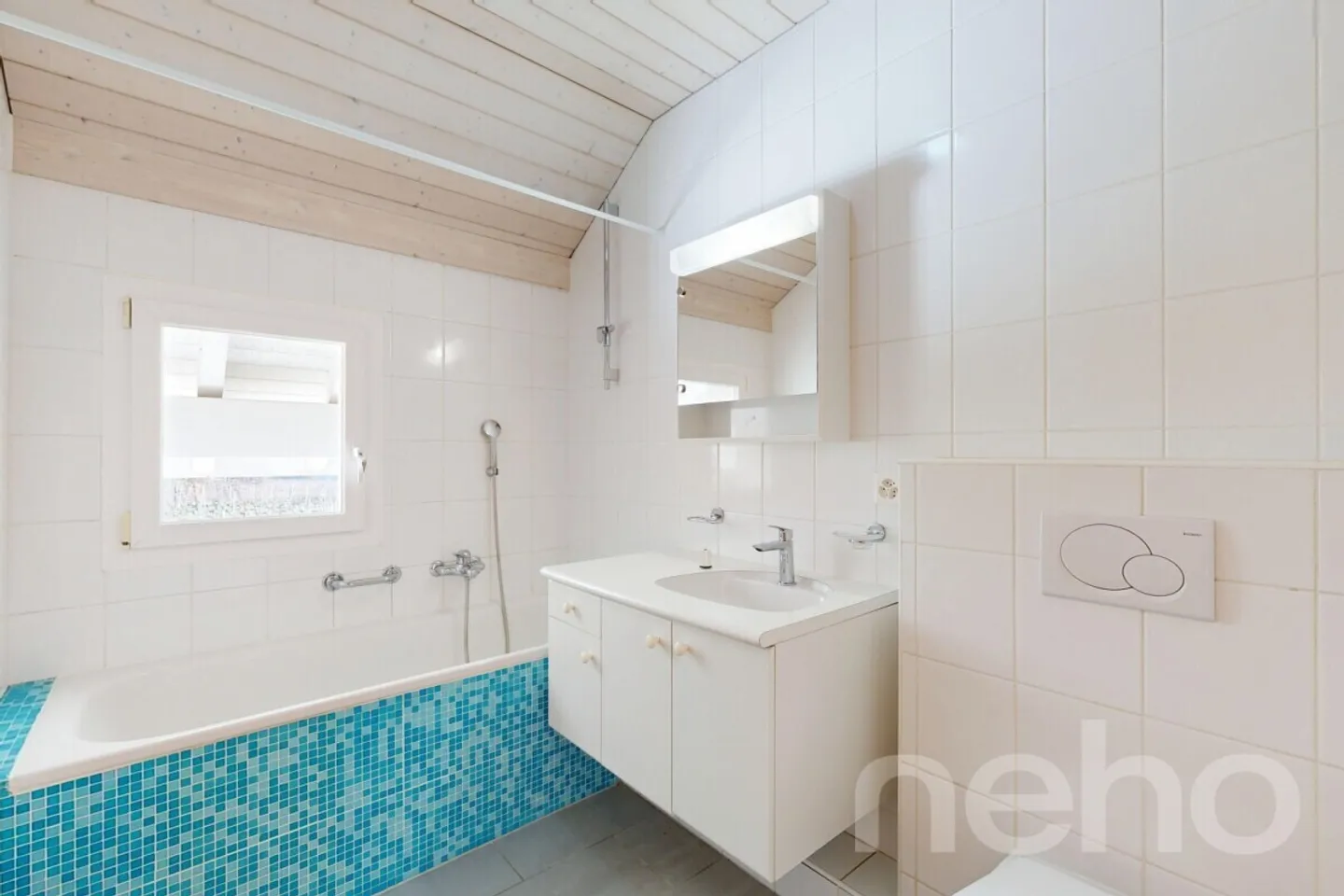 Serenity on the Edge of the Vineyards - Photo 11 of 12