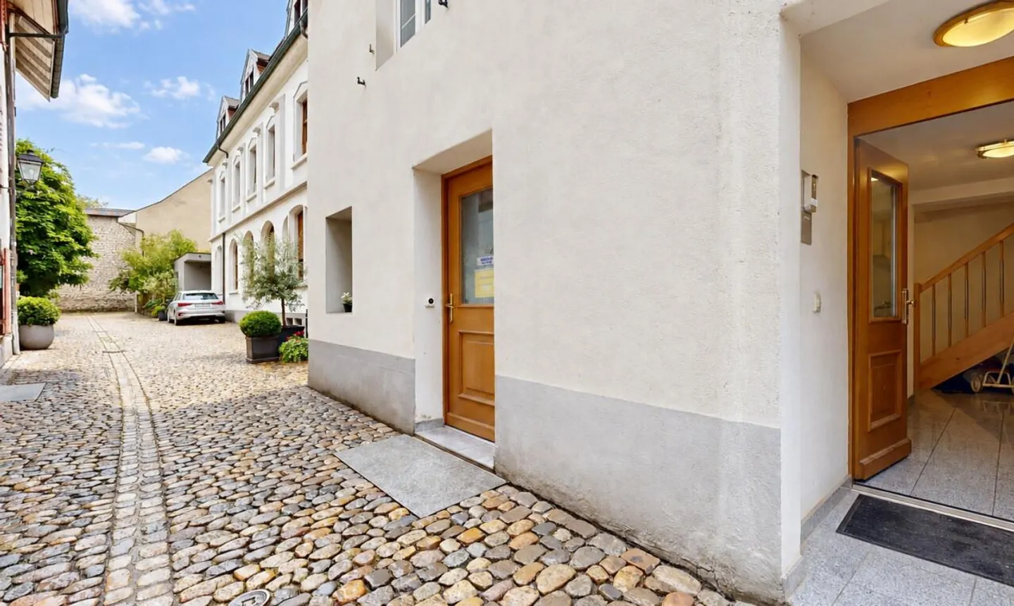Two historic townhouses, 6 units, 523 m² – Rheinfelden - Photo 7 of 11
