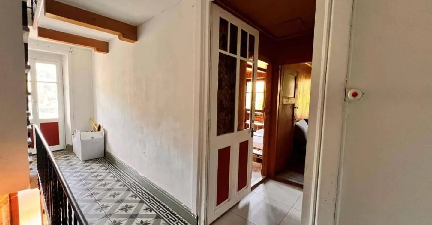 Edificio residenziale con due appartamenti da ristrutturare - Foto 9 di 12
