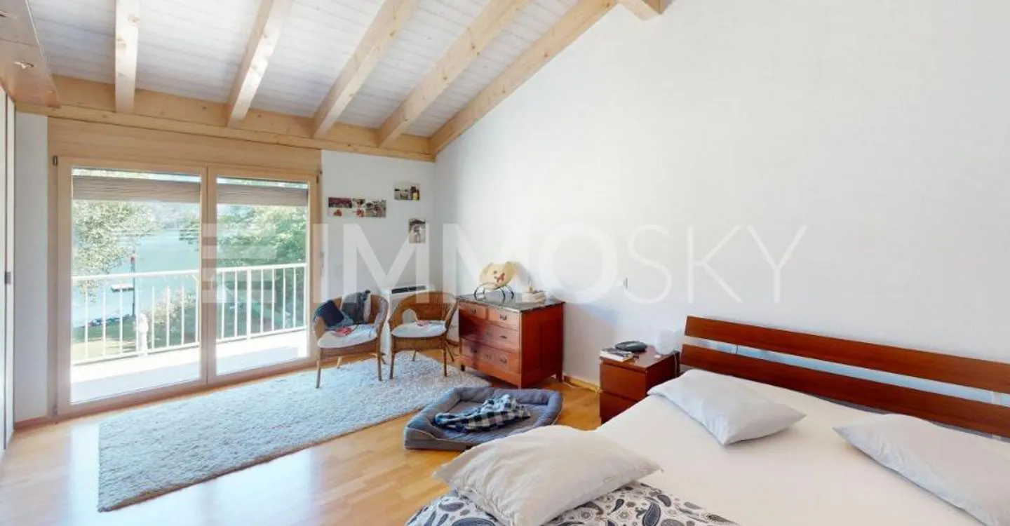 Penthouse en front de lac - Photo 4 sur 5