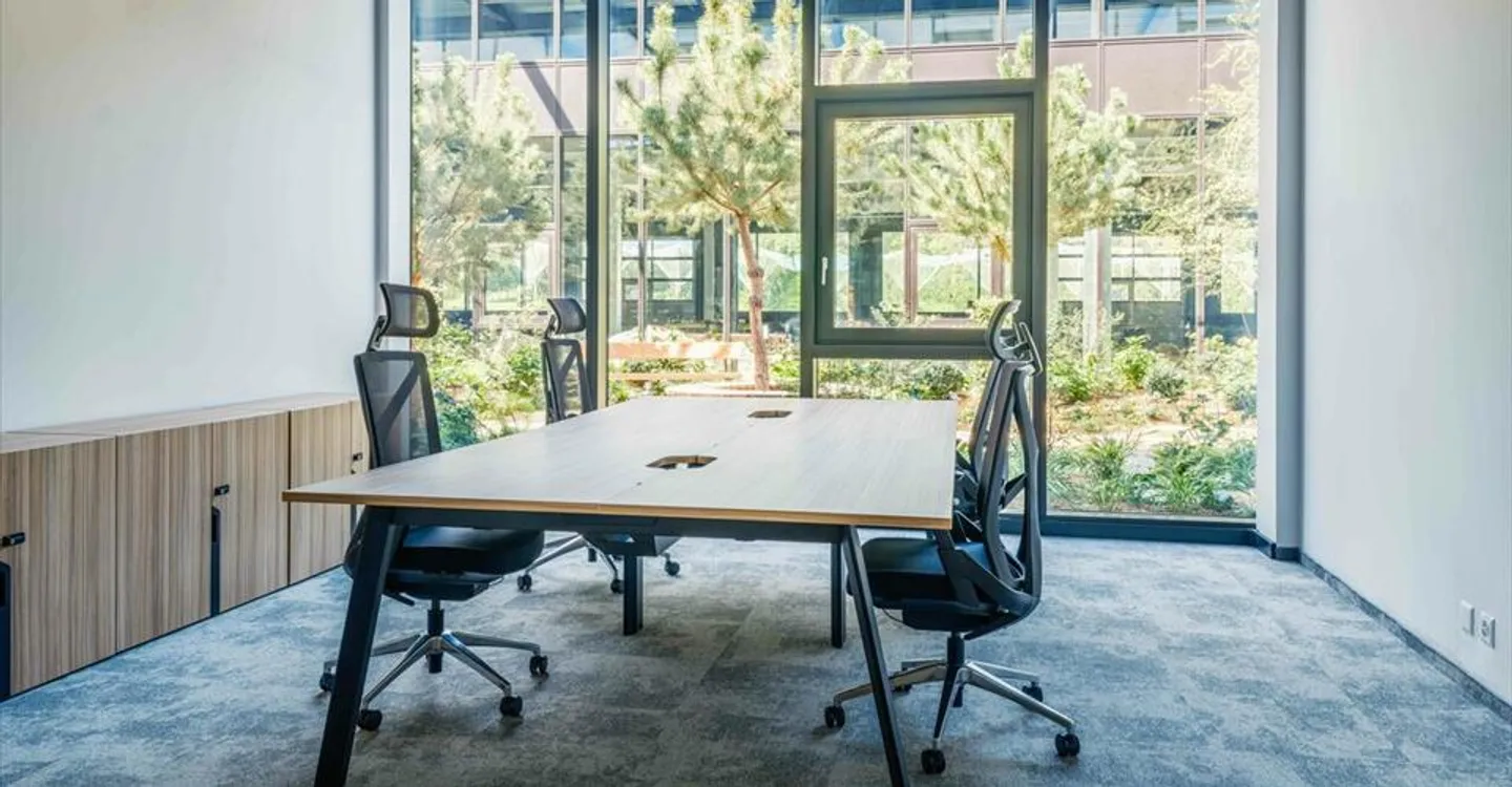 Mischgenutztes Gebäude mieten - Foto 2 von 13