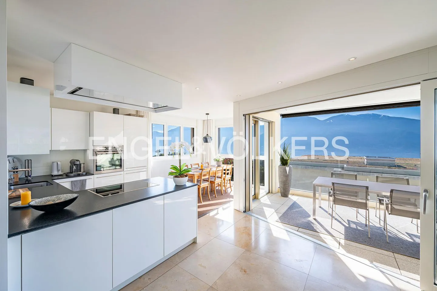 Exklusives Apartment mit Seesicht - Foto 5 von 9