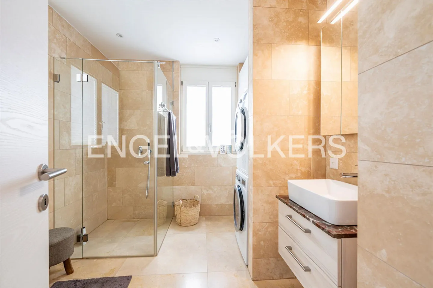 Exklusives Apartment mit Seesicht - Foto 9 von 9