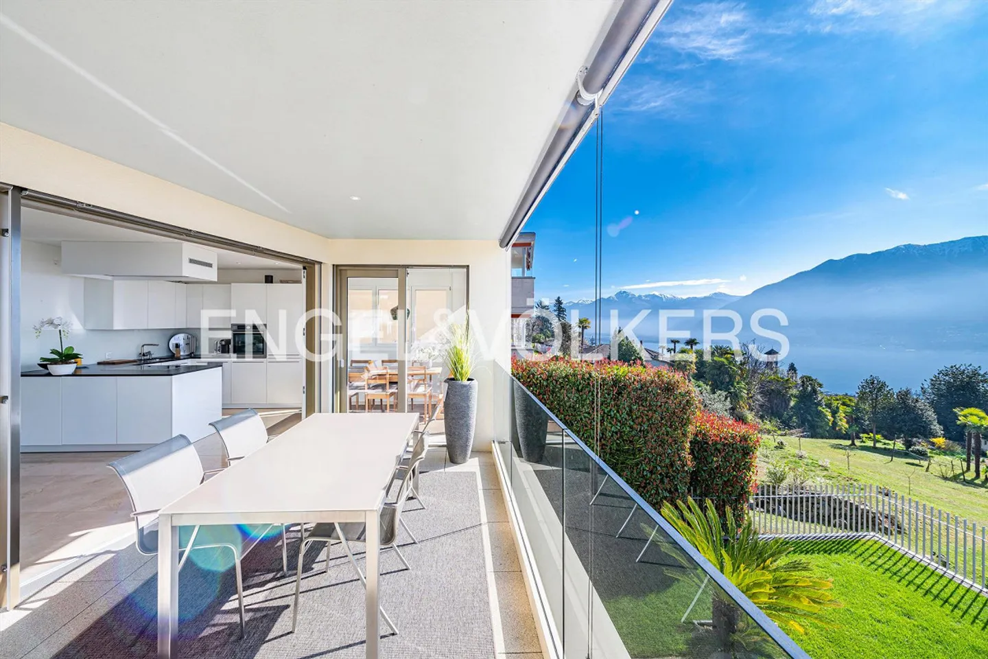 Exklusives Apartment mit Seesicht - Foto 1 von 9