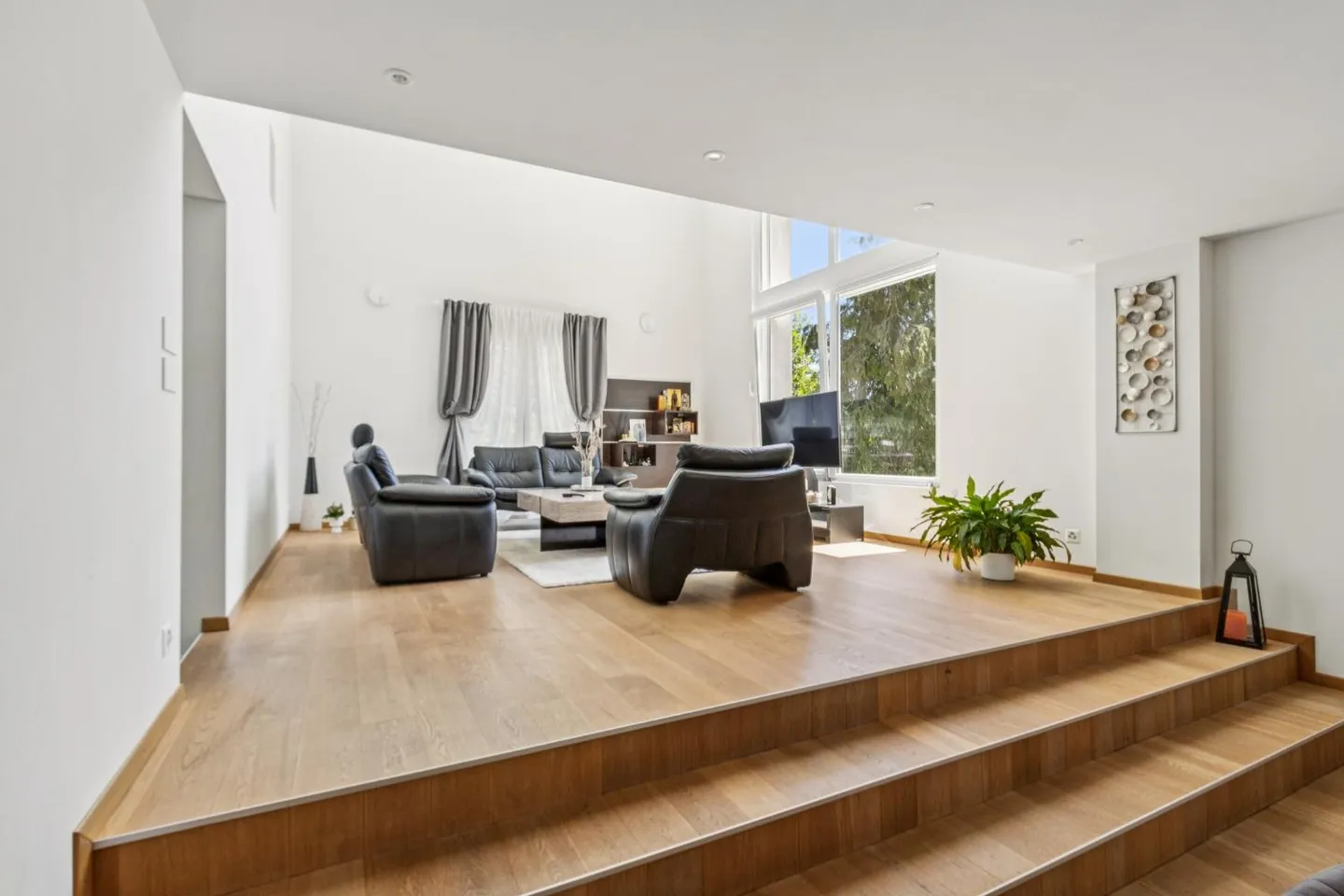 Villa contemporaine à Epalinges - Photo 3 sur 13