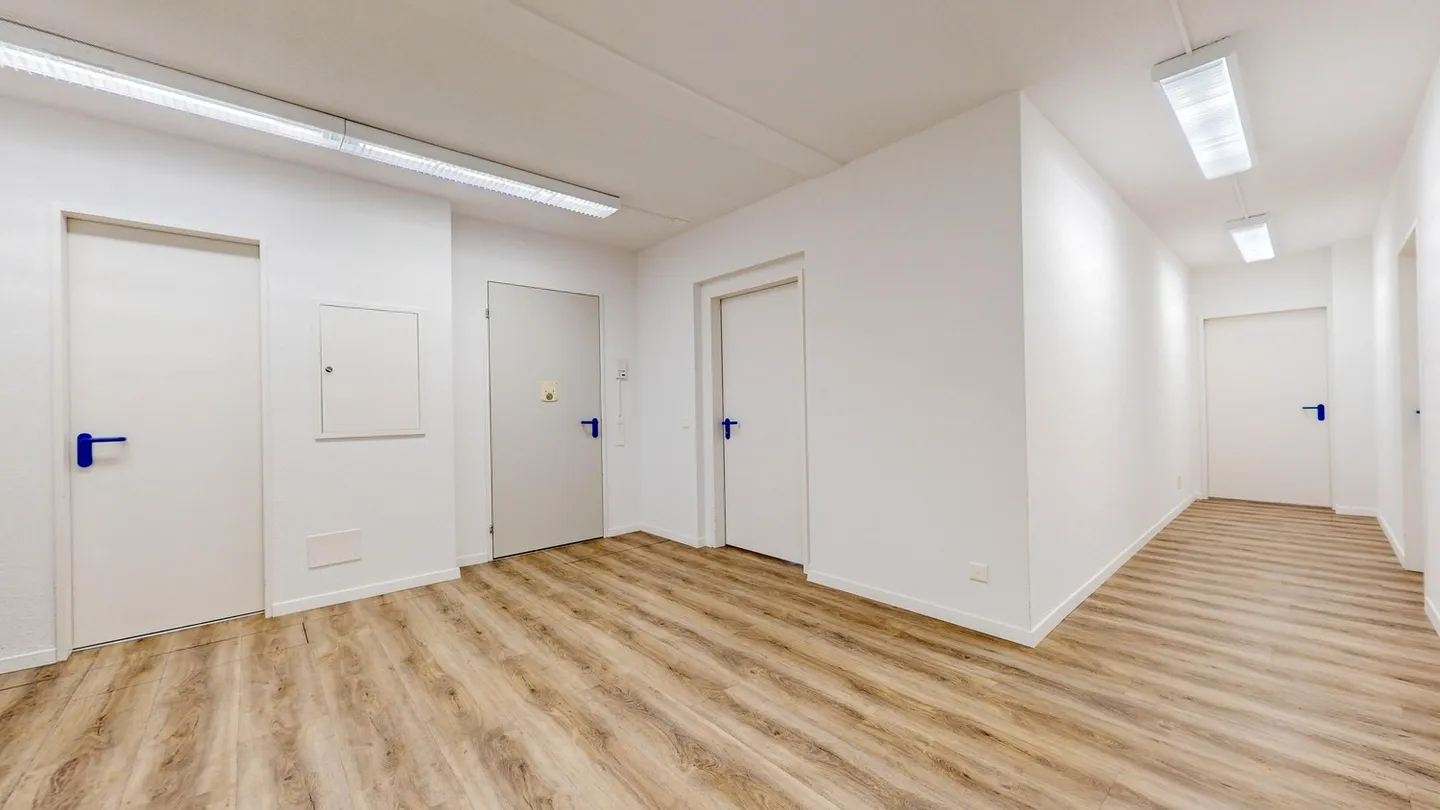 Zentrale Bürofläche in Lenzburg - Foto 5 von 13