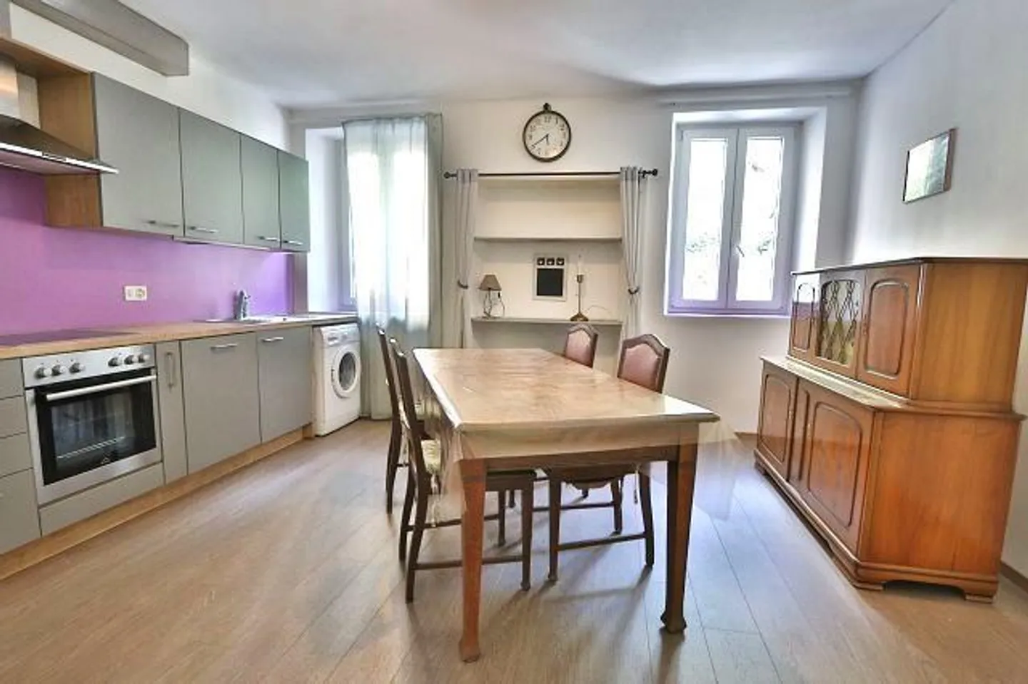 Maison de village ensoleillée et charmante de 3 ½ pièces - Photo 4 sur 13