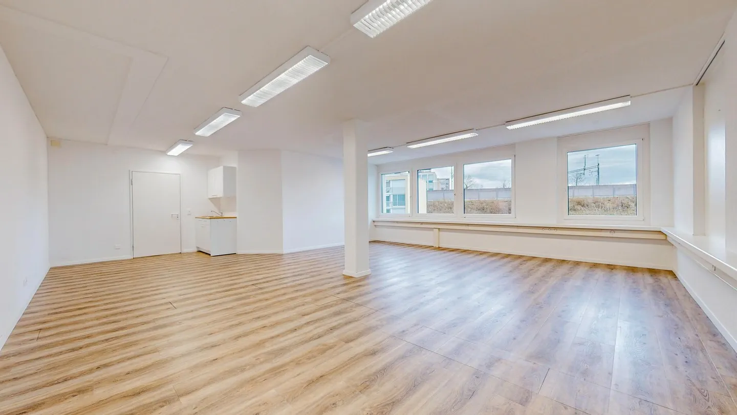 Zentrale Bürofläche in Lenzburg - Foto 9 von 13