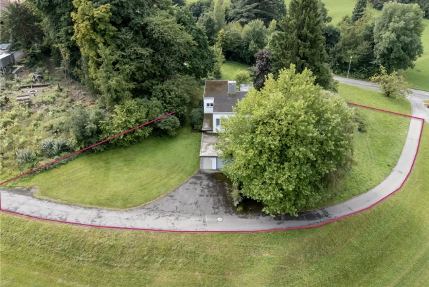 «Charmante Bauhaus-Liegenschaft mit Baulandreserve» - Foto 13 von 13