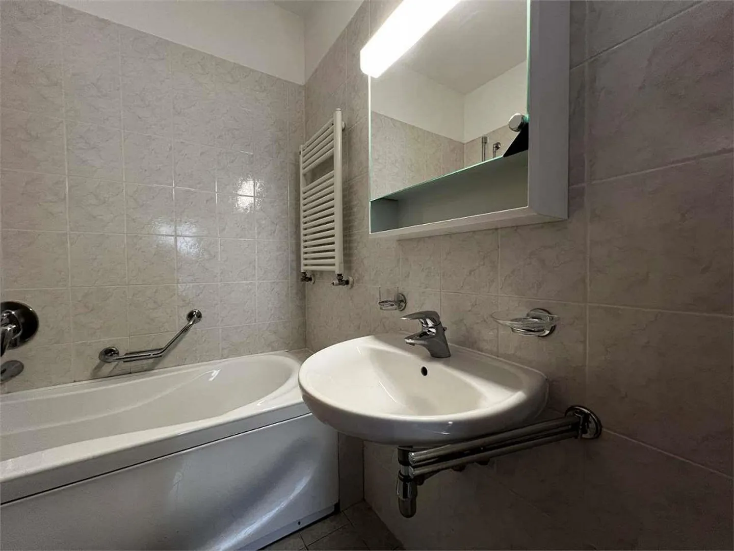 Rif. 2641 Lugano in affitto 3.5 stanze - Foto 7 di 8