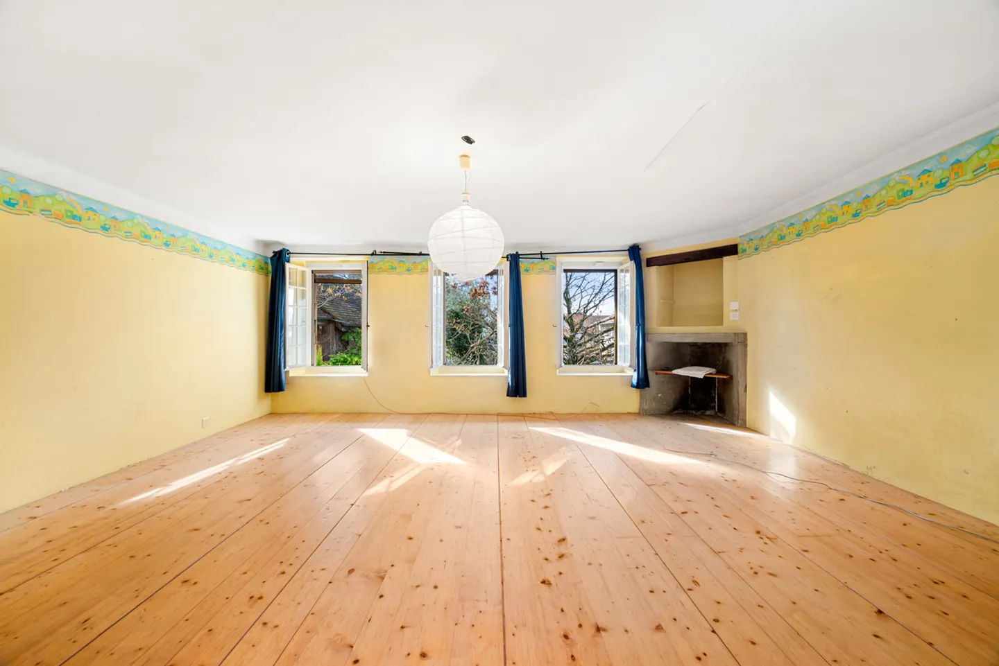 Charming property with natural pool near Lausanne - Photo 11 of 19