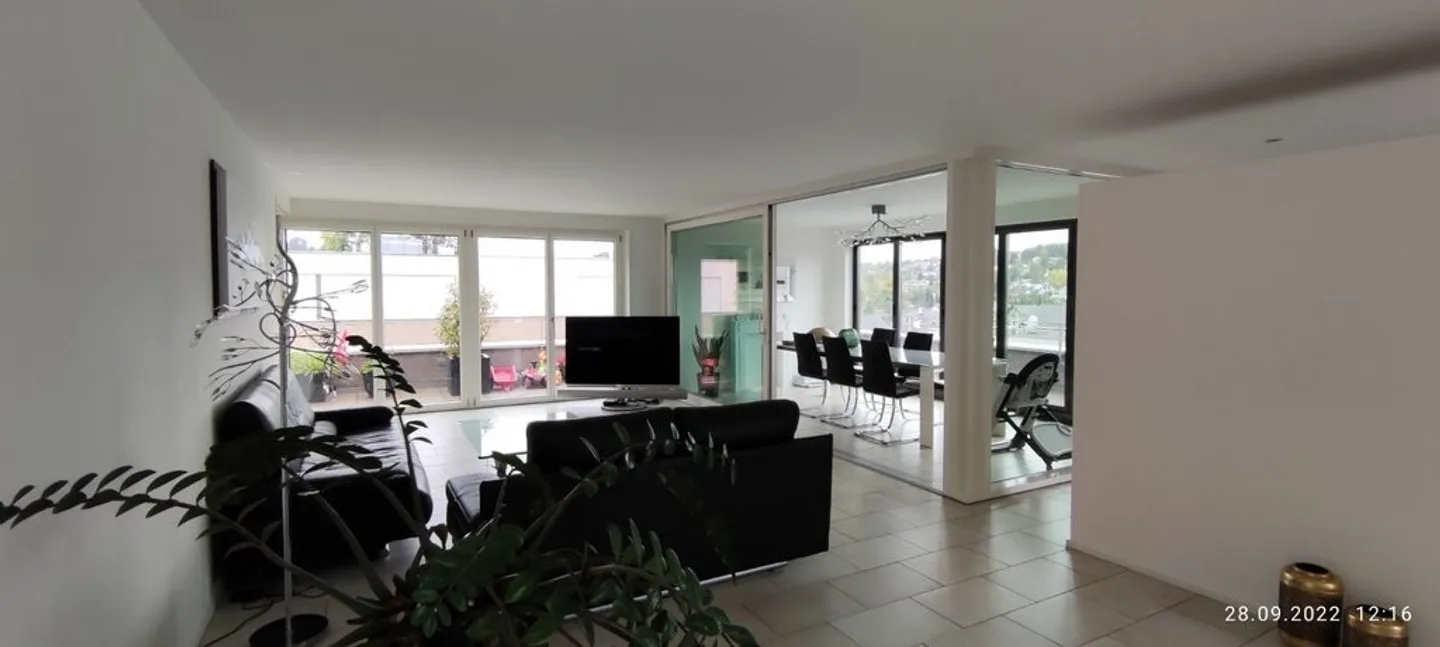 Appartamento mansardato con stile - Foto 4 di 13