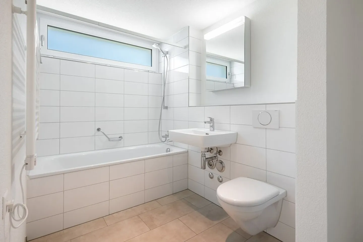 Nous vous cherchons - Photo 5 sur 7