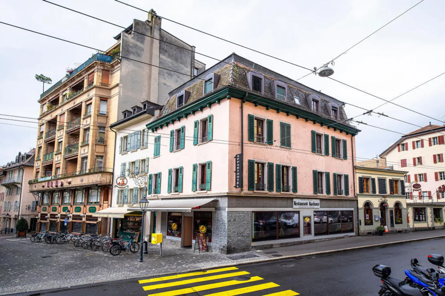 Spacious 2-room apartment in the heart of Vevey - Photo 1 of 1