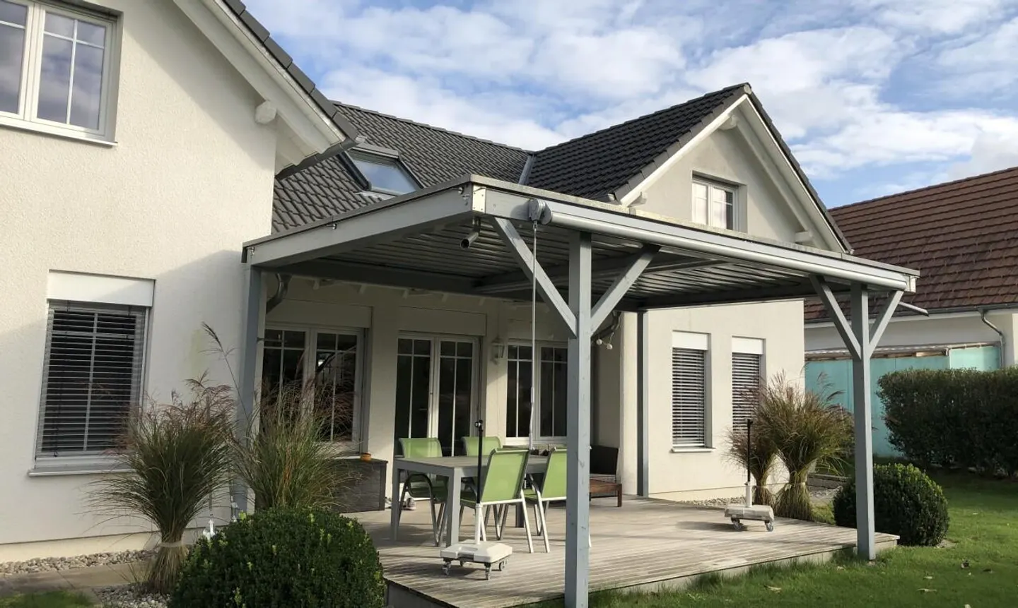 Geräumiges Einfamilienhaus mit Garten - Foto 1 von 13