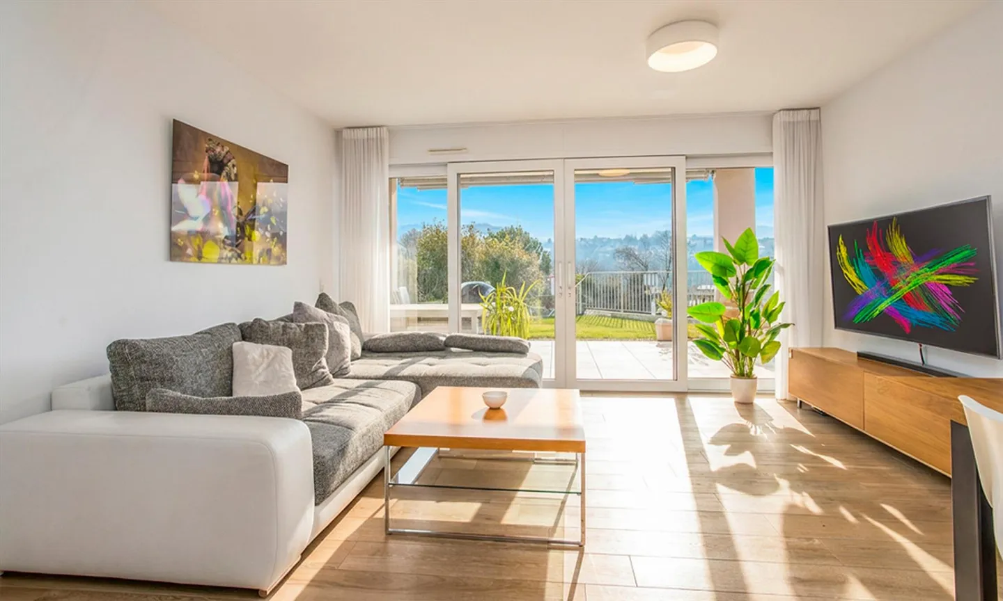 STUNNING AND MODERN 3.5 ROOMS WITH GARDEN IN PAZZALLO - Photo 1 of 10