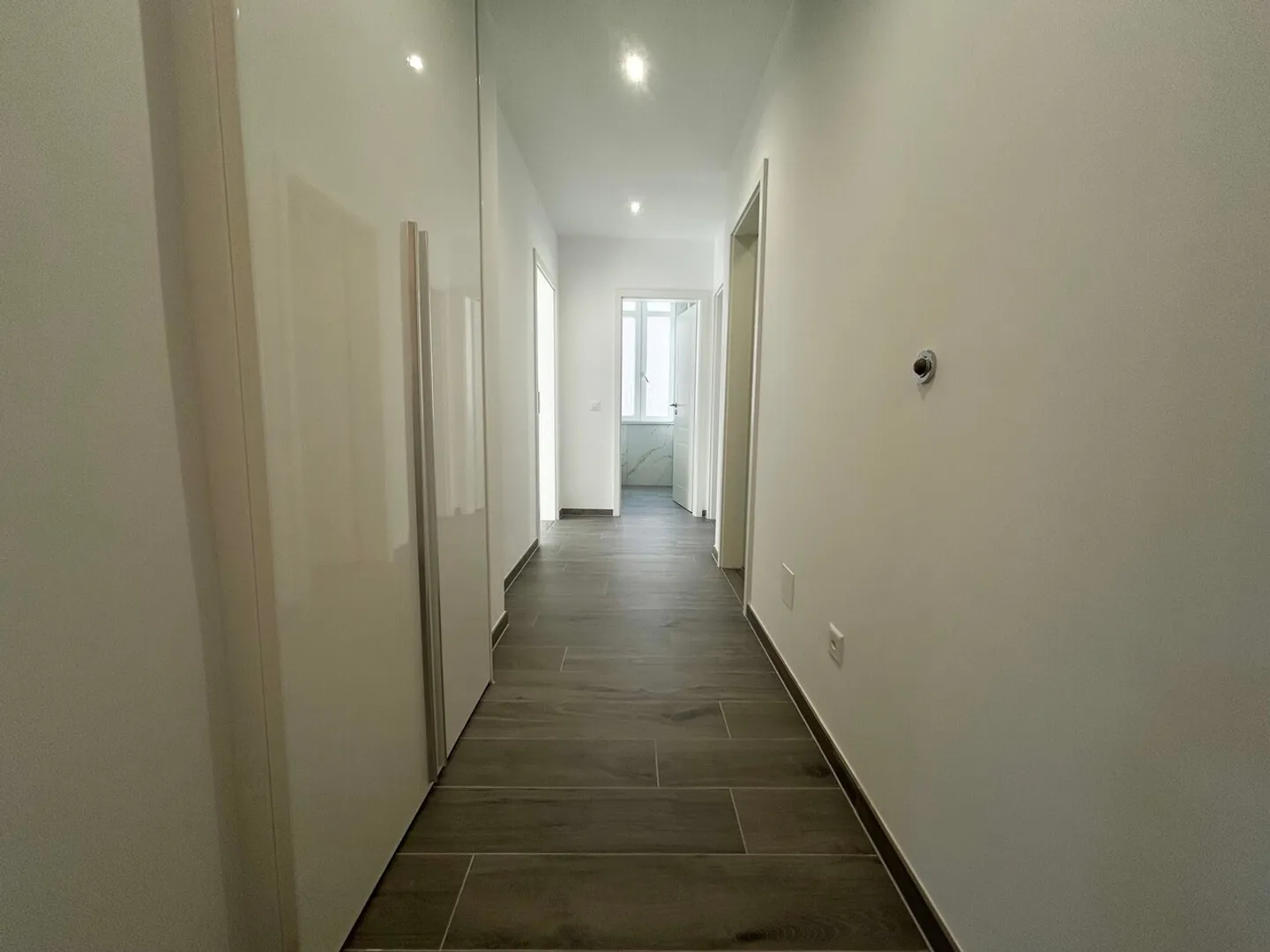 Appartamento 4,5 locali a Capolago – Vista panoramica e tranquillità - Foto 5 di 13