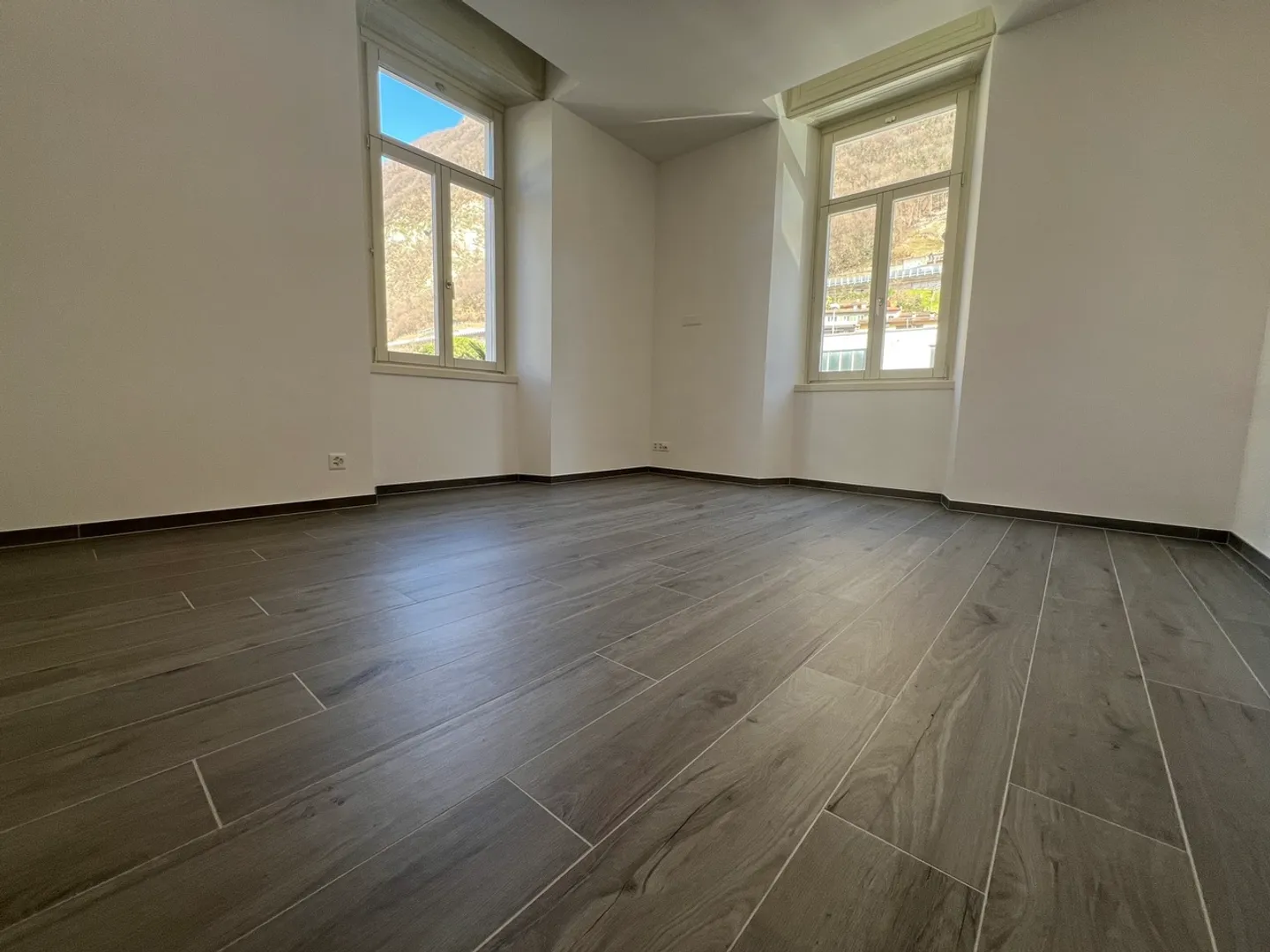Appartamento 4,5 locali a Capolago – Vista panoramica e tranquillità - Foto 6 di 13