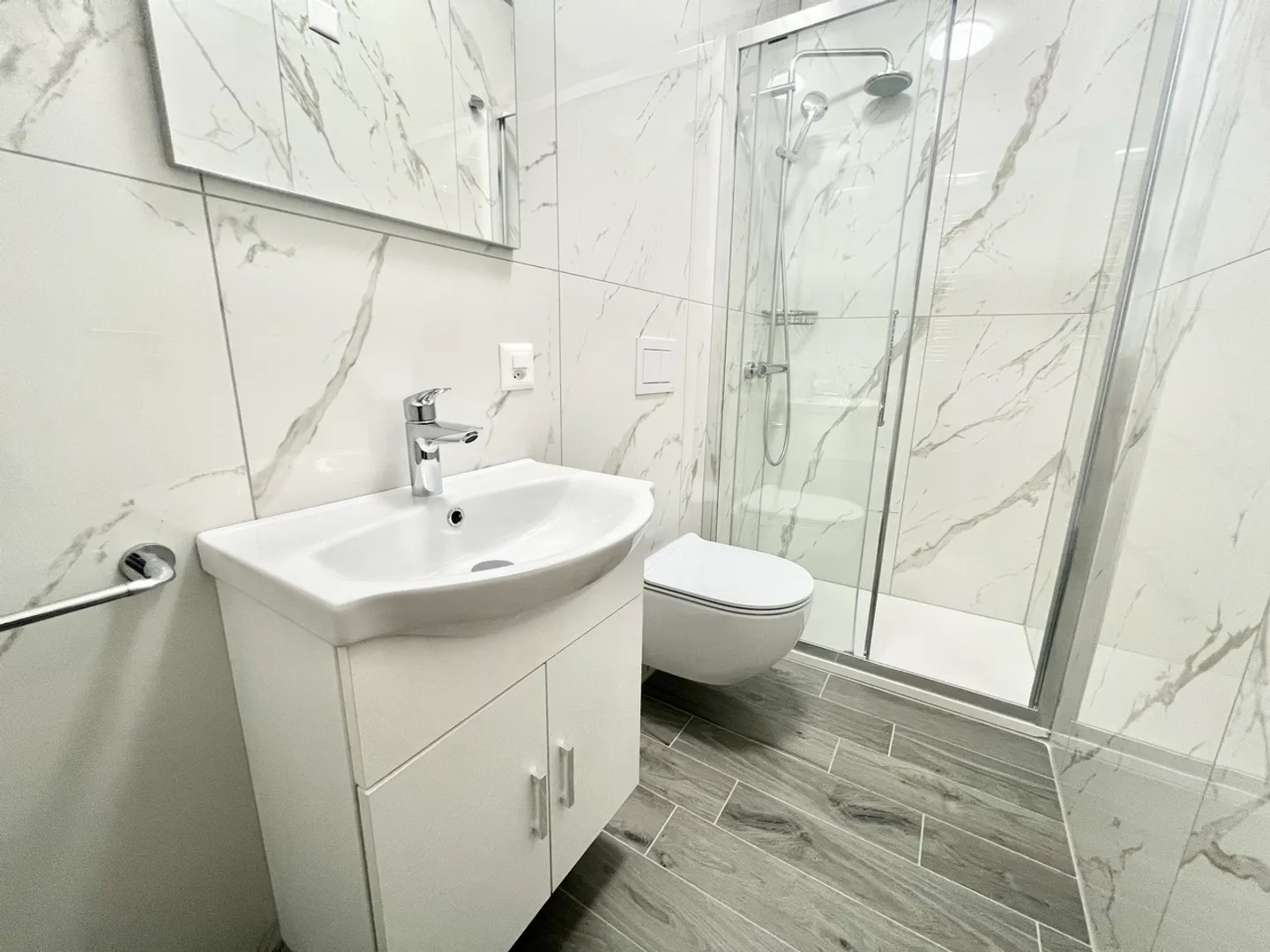Appartamento 4,5 locali a Capolago – Vista panoramica e tranquillità - Foto 10 di 13