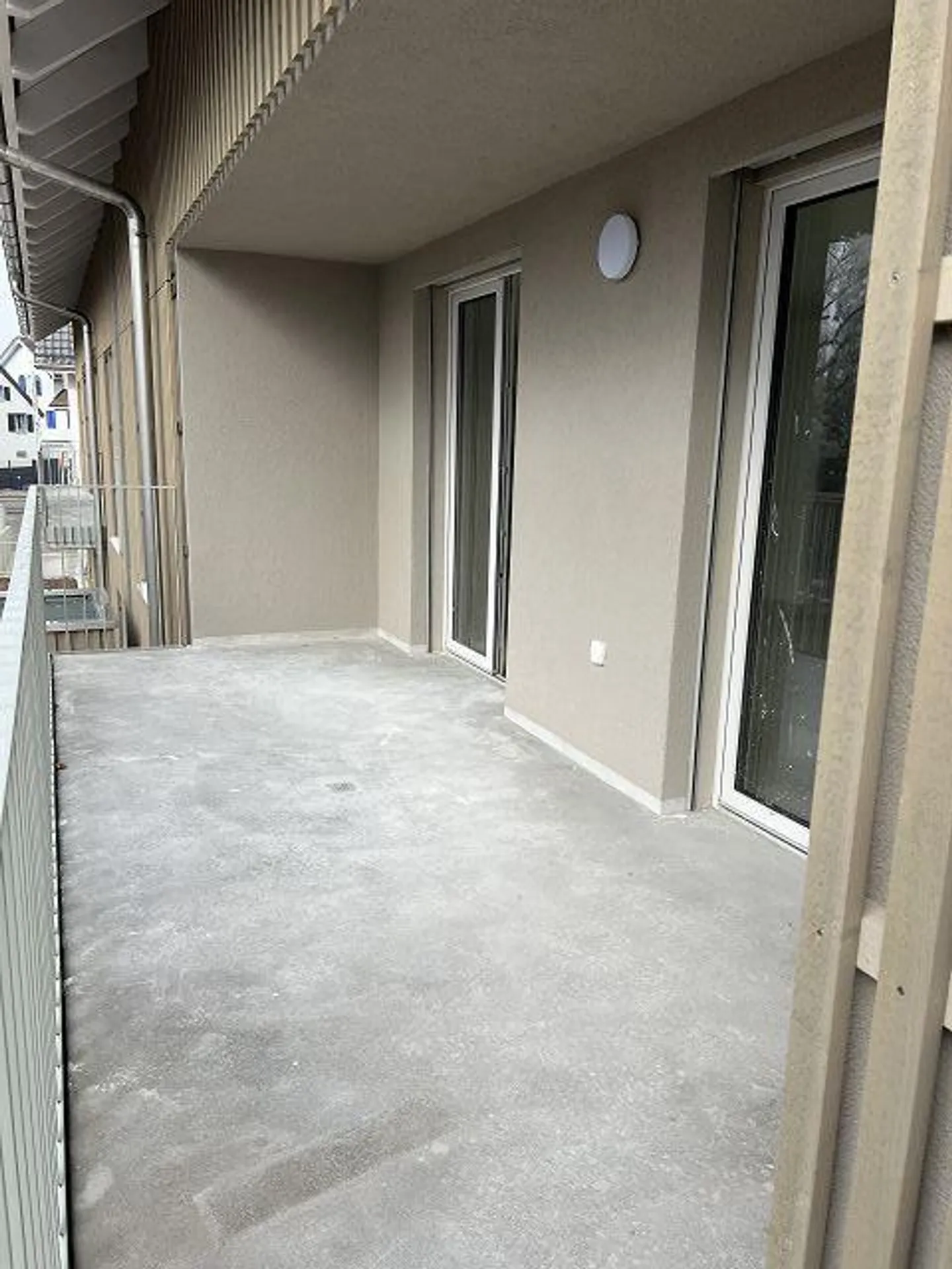 Modern 4.5-room apartment with two spacious balconies - Photo 11 of 13