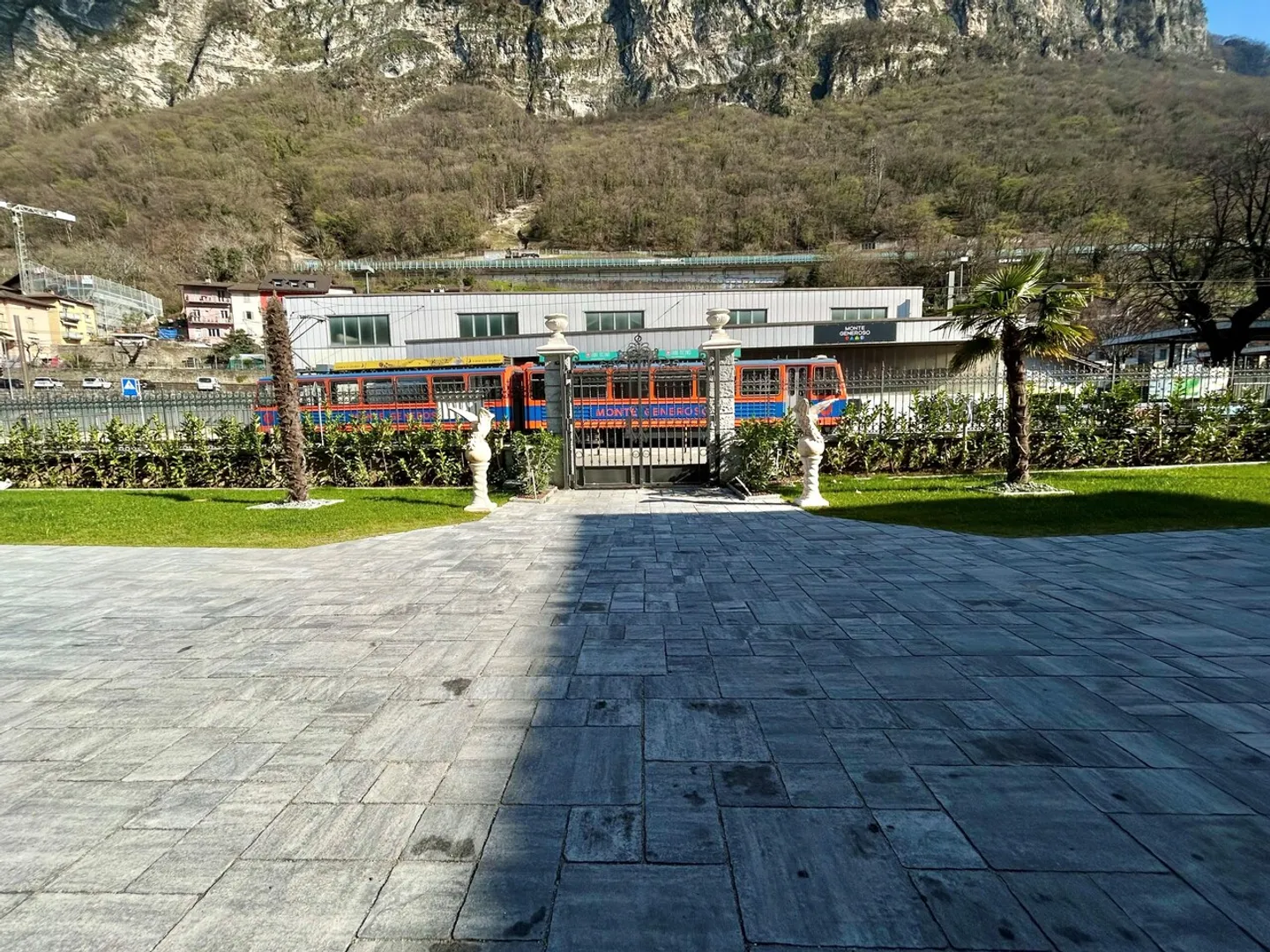 Appartamento 4,5 locali a Capolago – Vista panoramica e tranquillità - Foto 11 di 13