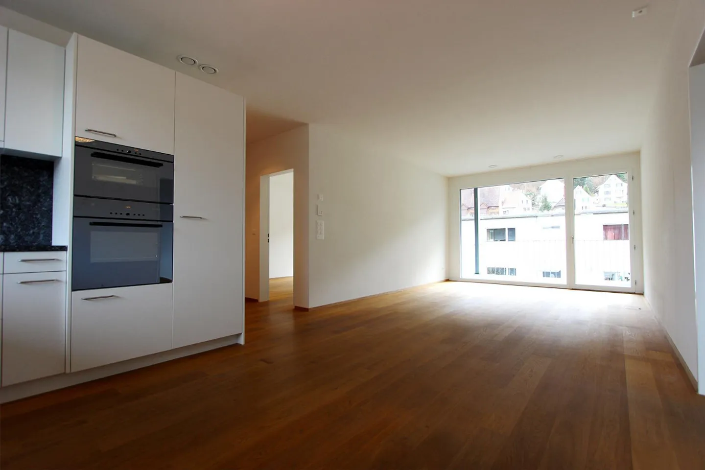 Vivre avec un standard de propriété | Appartement de 3,5 pièces dans le 'Kastaniengarten'... - Photo 2 sur 7