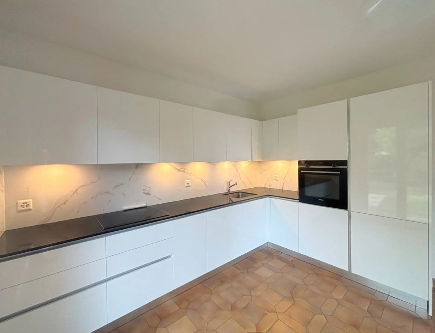 Villa 5.5 stanze - Foto 3 di 9