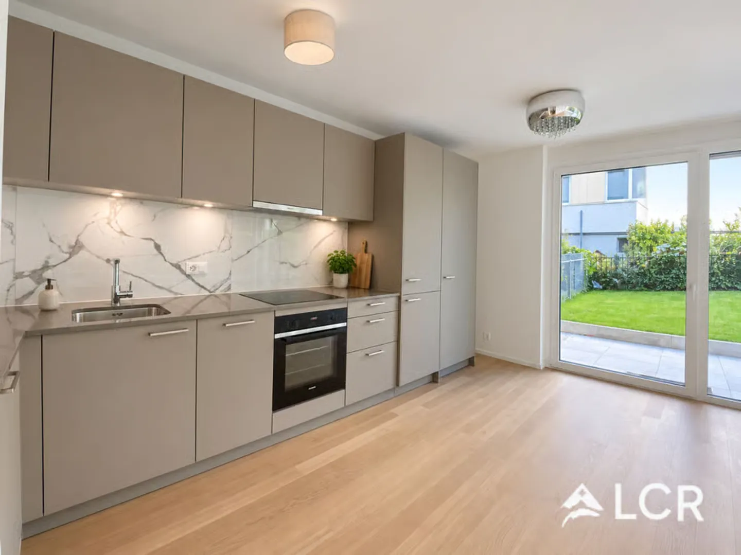 Charmant appartement 2.5p - Photo 2 sur 10