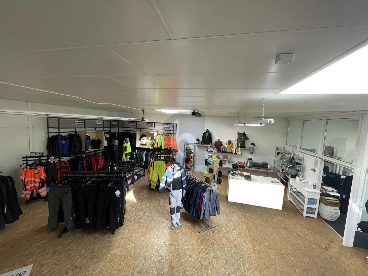 Magasin à louer - Photo 4 sur 6