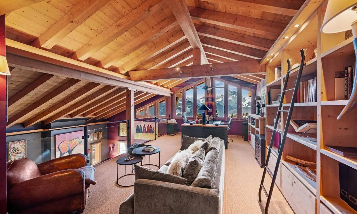 Property 9 Rooms in Gryon - Photo 7 of 23