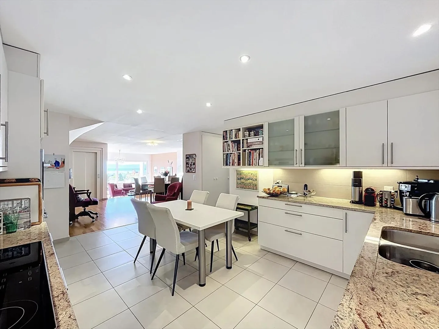 Villa familiale avec ascenseur et vue panoramique - Foto 6 di 13