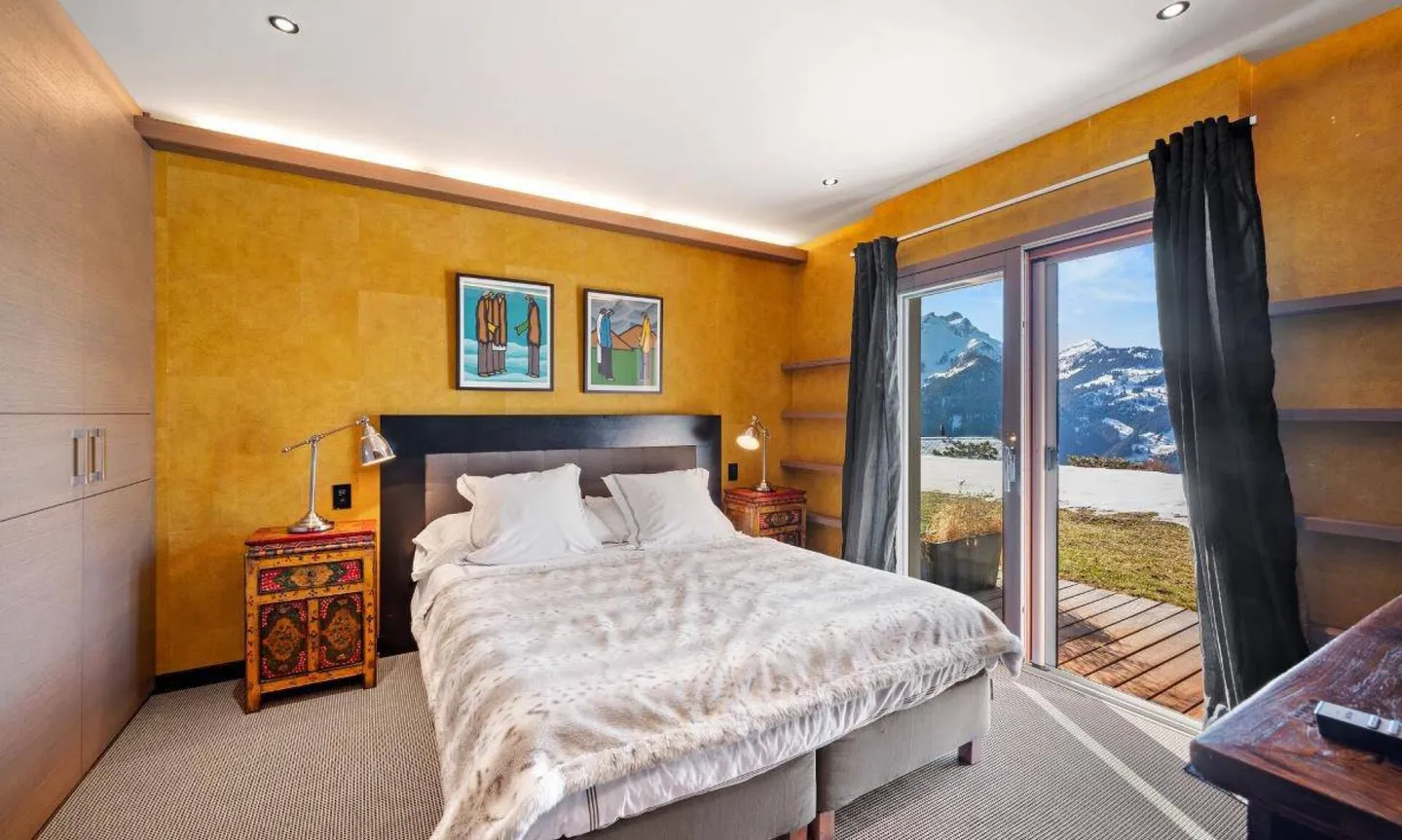 Property 9 Rooms in Gryon - Photo 12 of 23