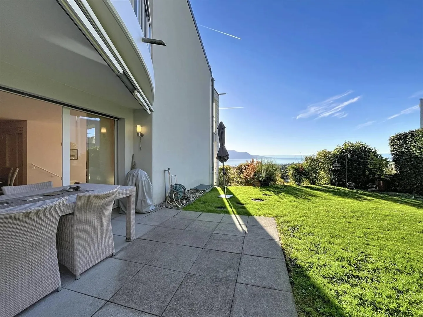 Villa familiale avec ascenseur et vue panoramique - Foto 7 di 13