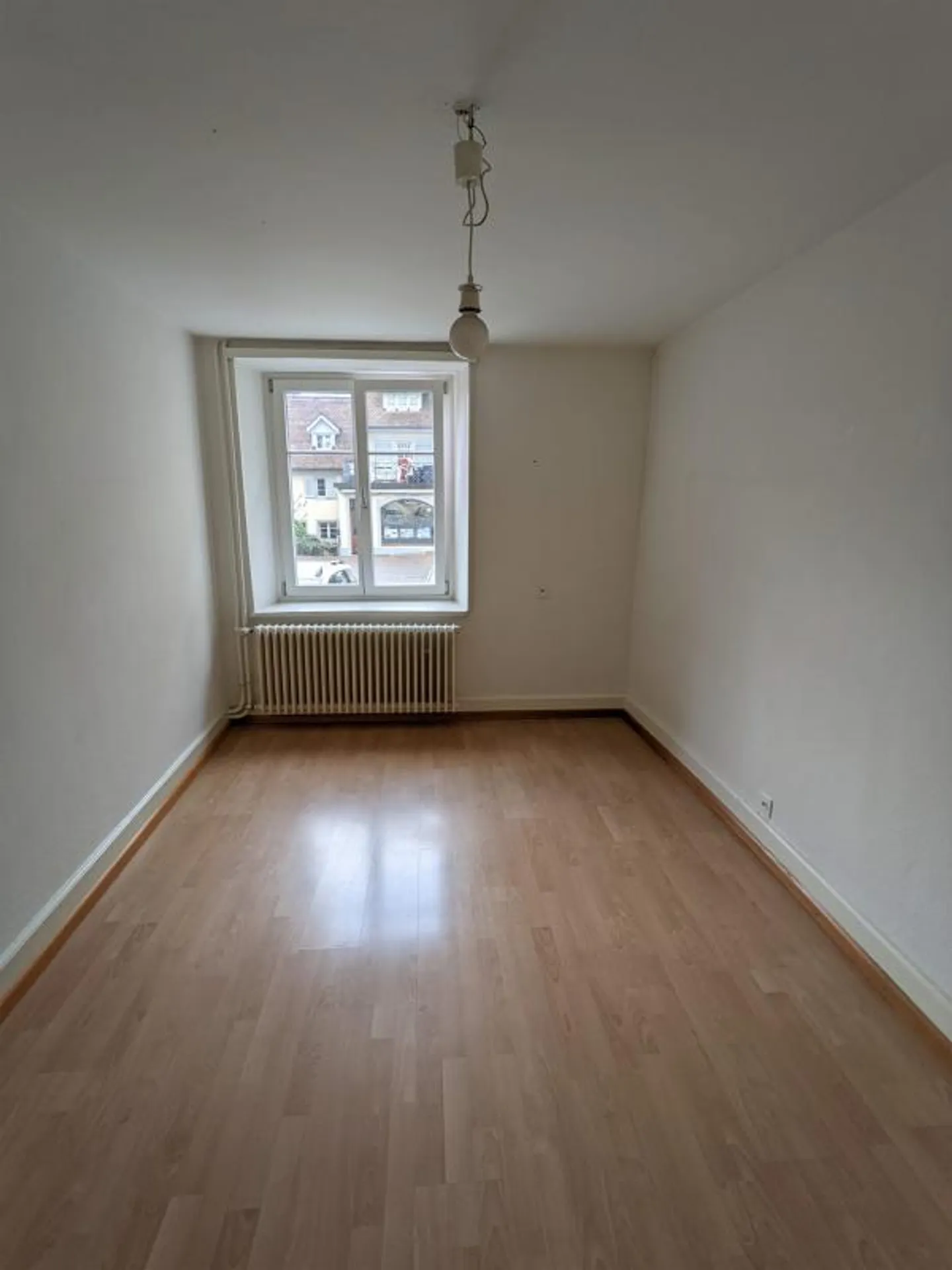 Bel appartement de 3 pièces au centre du village d'Arlesheim - Photo 5 sur 10