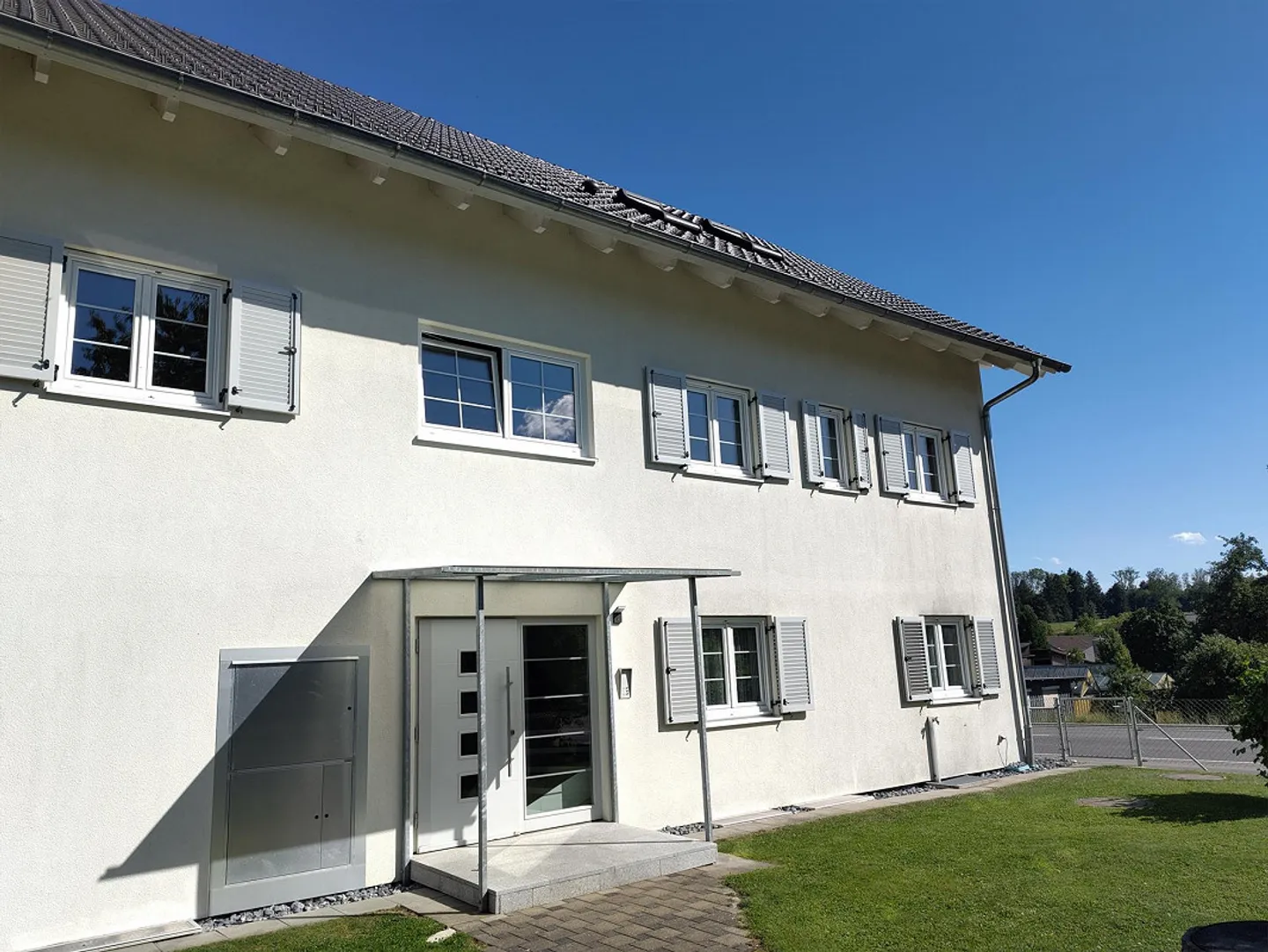 Haut au-dessus du lac de Constance avec vue sur le lac et le Säntis appartement de 5,5 pièces - Photo 1 sur 30