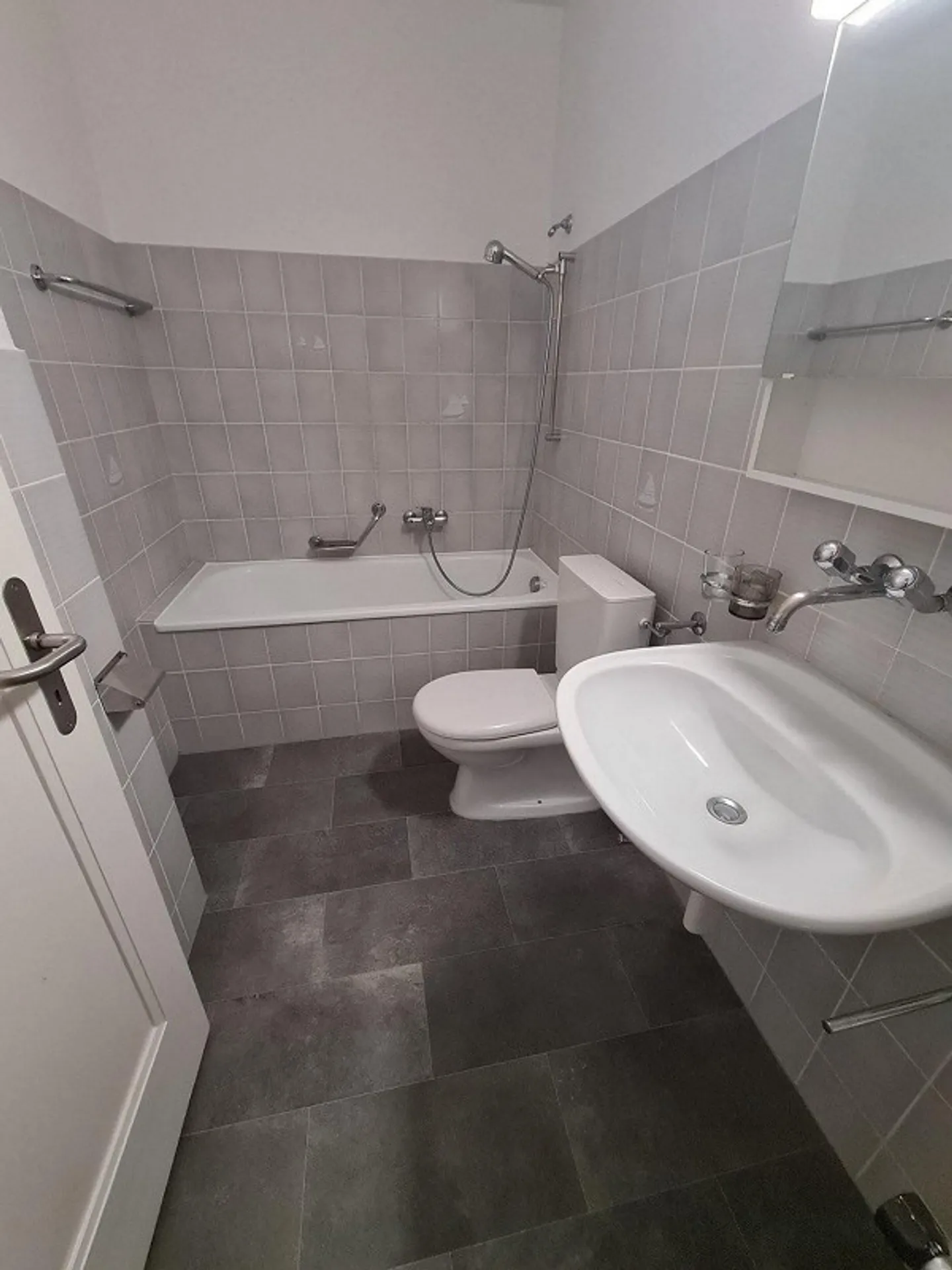 Appartement 3.5 pièces au 2ème étage avec balcon - Photo 7 sur 10