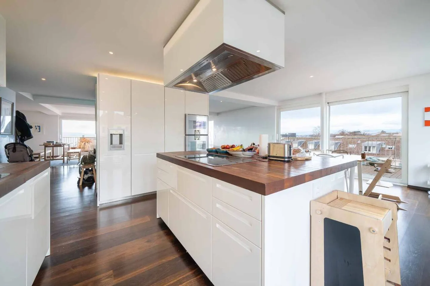 3.5-room luxury apartment with stunning views of Lake Geneva - Photo 7 of 13