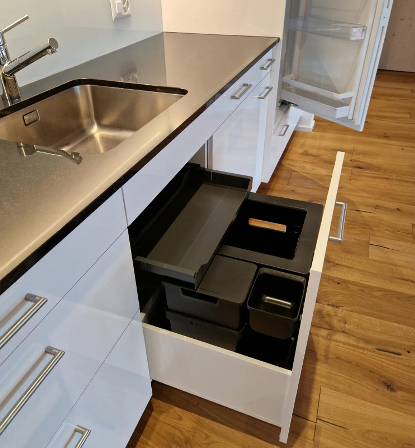 New beautiful 2.5 apartment for rent for permanent residence - Photo 17 of 20