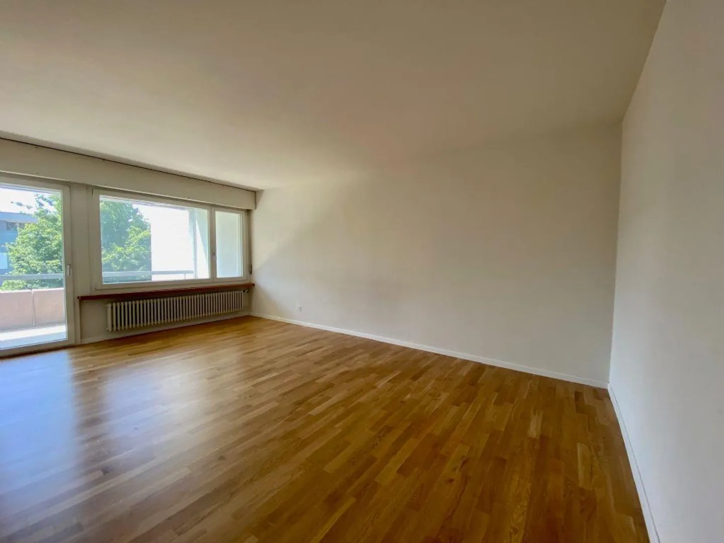 STÄDTISCH | SONNIG | TEILSANIERT - Foto 5 von 11