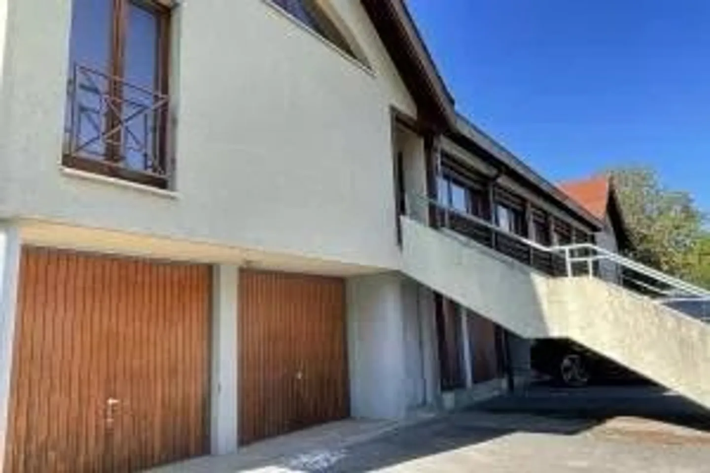 Espace Commercial Polyvalent à Founex - Photo 1 sur 5